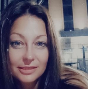 Meet your Posher, Steph